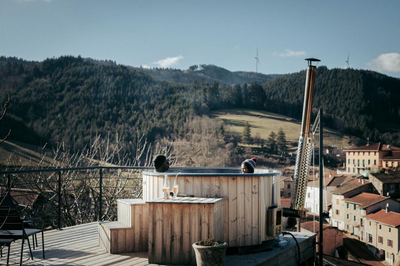 Domaine De La Rue De La Tour Bed & Breakfast Valsonne Exterior photo